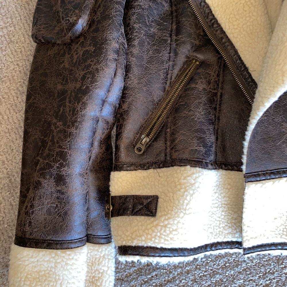 Members Only Jacket - Picture 2 of 11